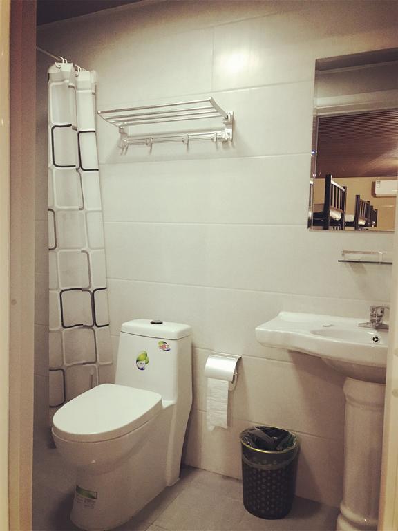 Lantian Garden Hostel Ціндао Екстер'єр фото